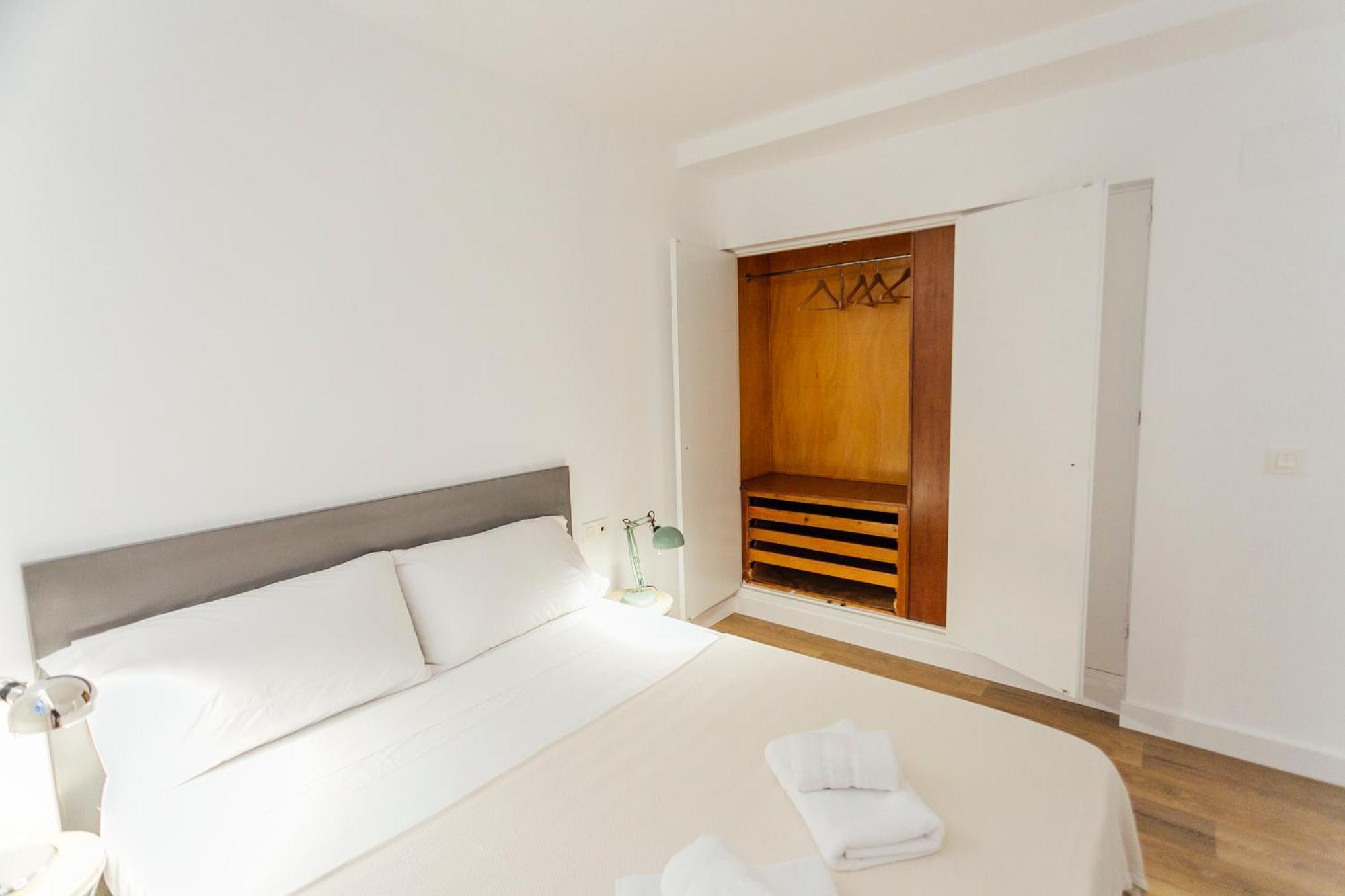 شقة Decorated And Renovated- 2Bd 2Bth- Center إشبيلية المظهر الخارجي الصورة