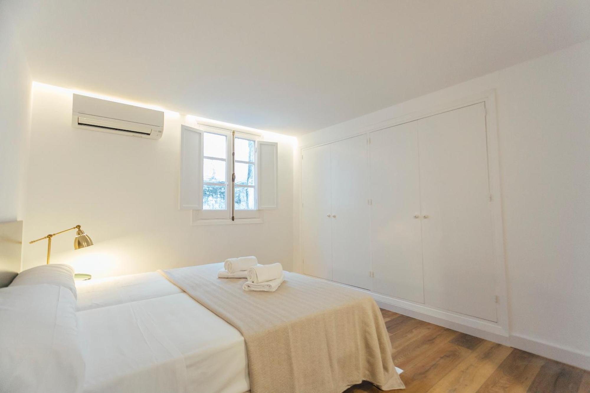 شقة Decorated And Renovated- 2Bd 2Bth- Center إشبيلية المظهر الخارجي الصورة